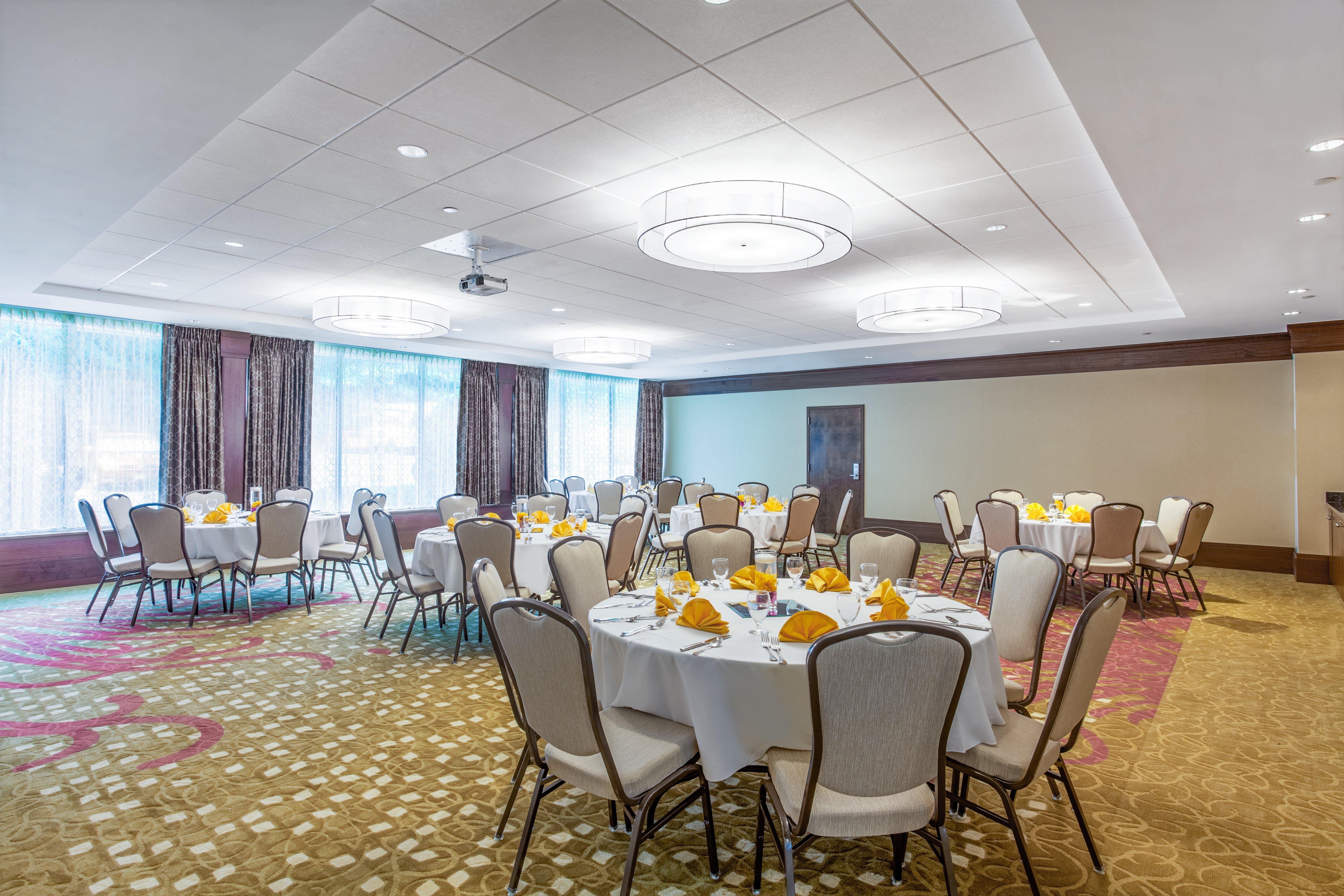 Holiday Inn Charlottesville-Monticello By Ihg Exterior foto